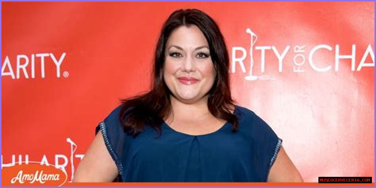 Brooke Elliott's Husband: The Actress Once Mentioned a Boyfriend & Prefers to Keep Her Love Life Private