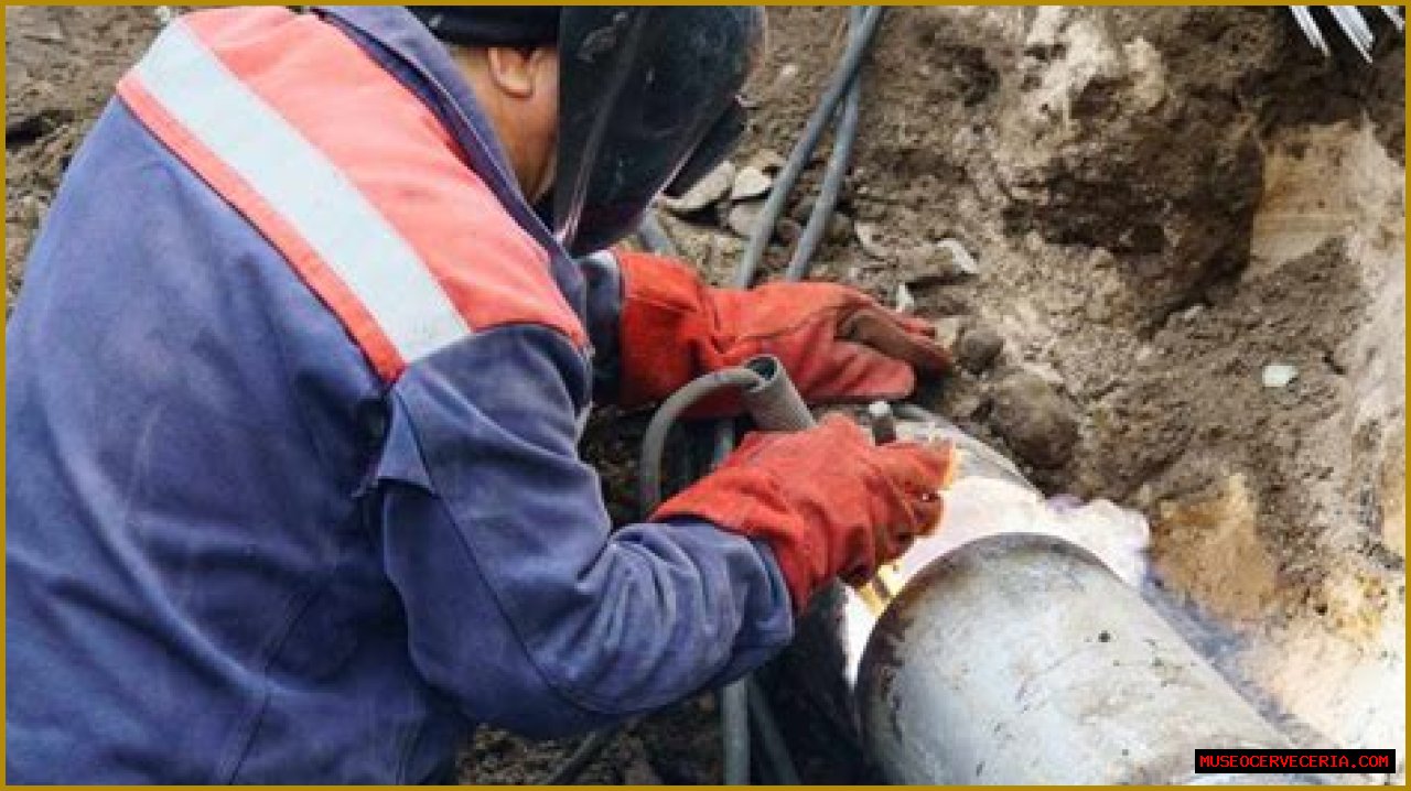 How much does it cost to replace galvanized pipes with PVC?