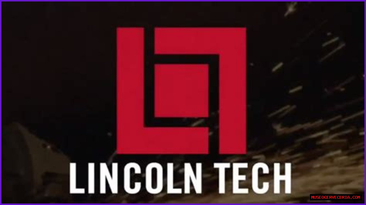 Is Lincoln Tech nationally accredited?