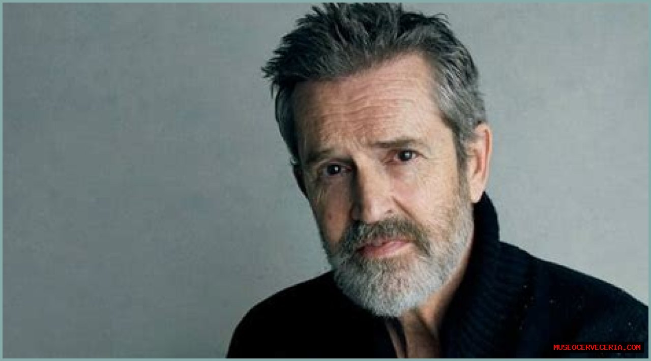 Is Rupert Everett Married? His Bio, Age, Wife, Family, Net worth and IMDb