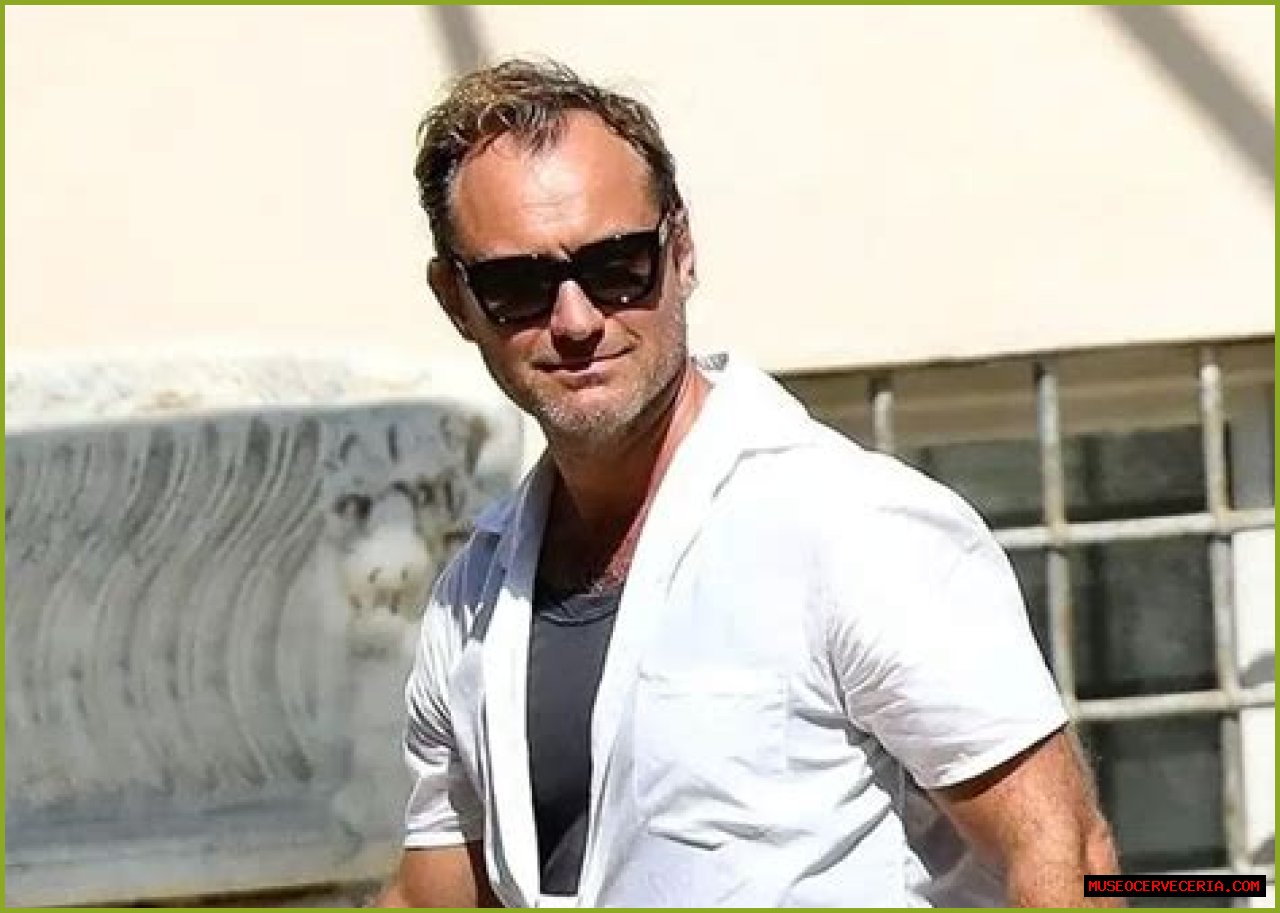 Jude Law’s Unusual Hair Has Been Subject to Public Discussion