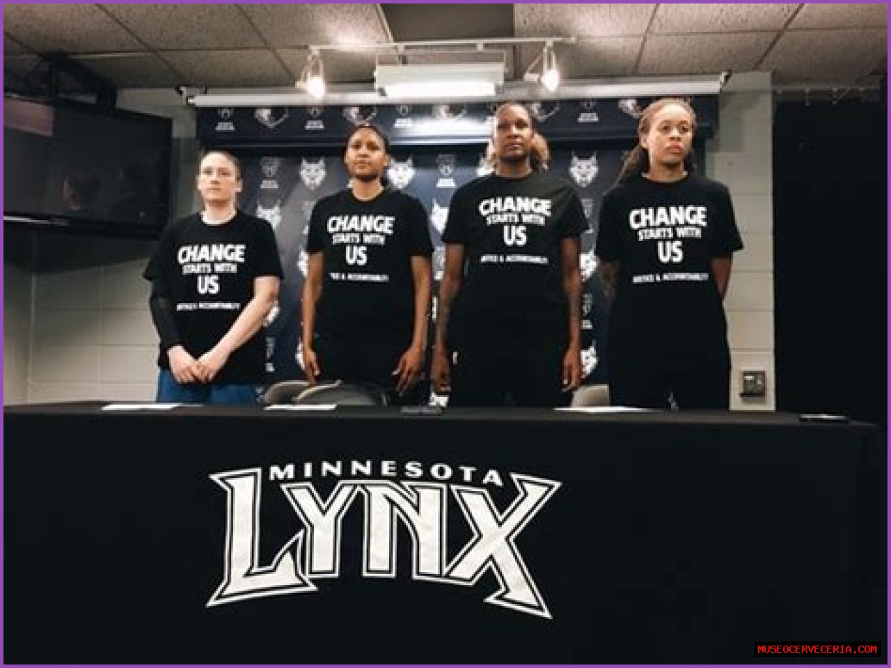Off-Duty Cops Walk Off Job at Minnesota Lynx Game, Protest WNBA Players Who Wore Black Lives Matter Shirts