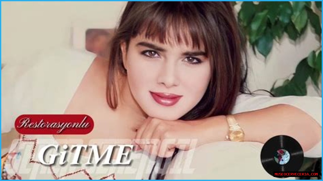 Seren Serengil (World Music Singer) - العمر ، تاريخ الميلاد ، السيرة الذاتية ، الحقائق ، الأسرة ، صافي الثروة ، الطول والمزيد