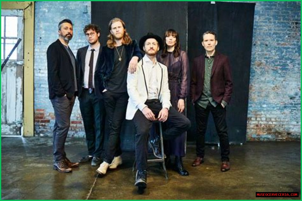 The Lumineers (Band) - Members profile, Facts, Wiki, Achievements, Net worth 2024 (updated)