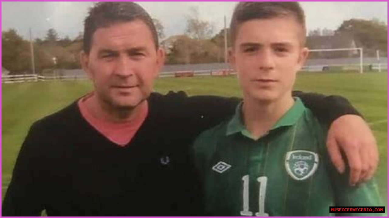 
Who Are Jack Grealish Siblings? Meet Parents Kevin Grealish And Karen Grealish 