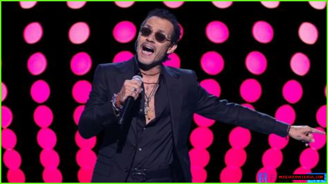 Who are Marc Anthony Parents? Meet Felipe Muniz And Guillermina Muniz