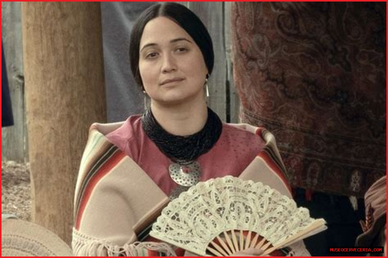 Who is ‘Killers Of The Flower Moon’ actor Lily Gladstone, and where have we seen them before?