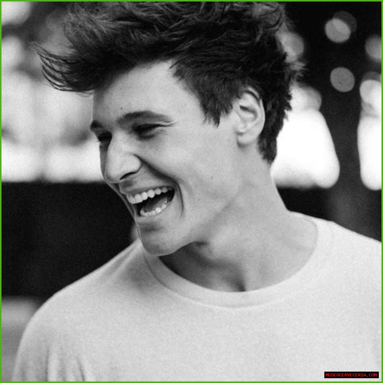 Wincent Weiss (World Music Singer) - العمر ، تاريخ الميلاد ، السيرة الذاتية ، الحقائق ، الأسرة ، صافي الثروة ، الطول والمزيد